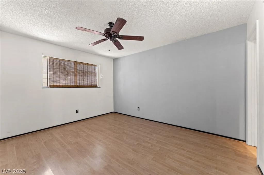 2905 Brady, Las Vegas, NV 89101