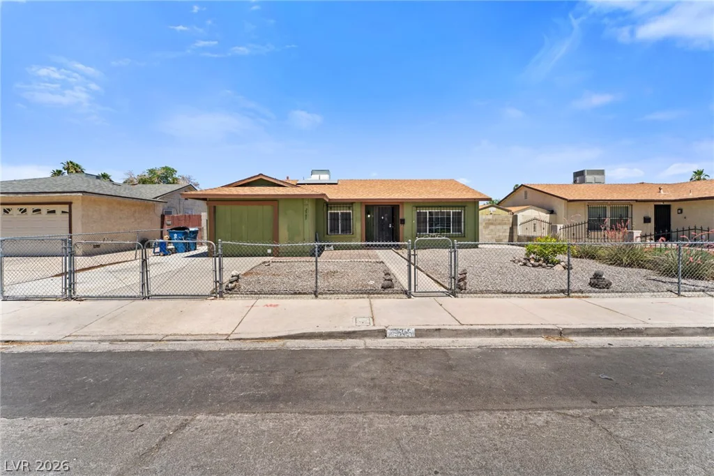 2905 Brady, Las Vegas, NV 89101