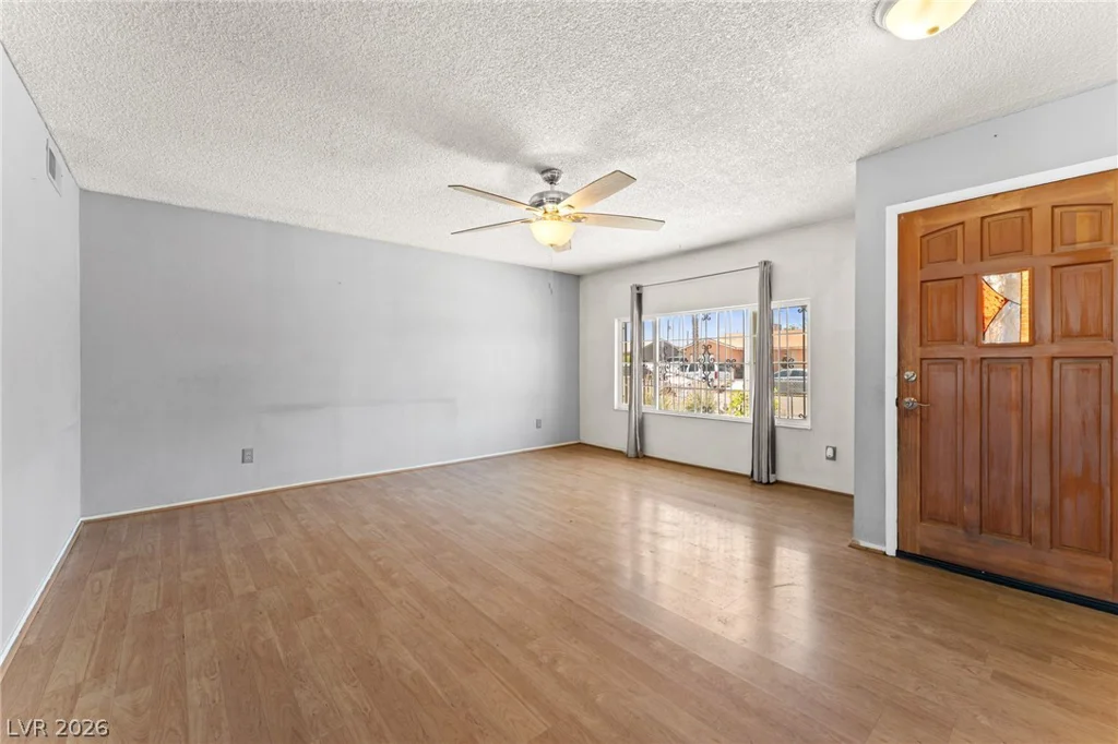 2905 Brady, Las Vegas, NV 89101
