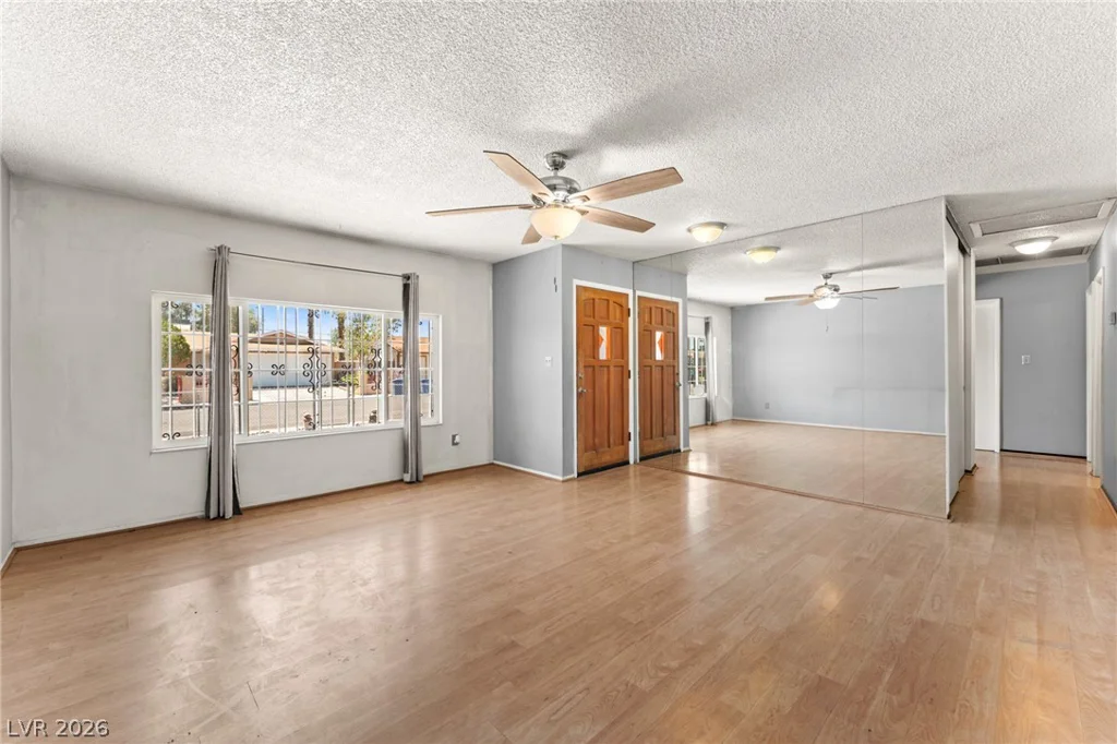 2905 Brady, Las Vegas, NV 89101