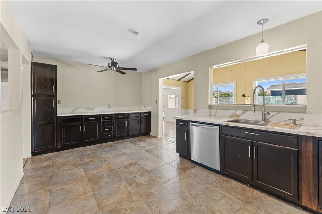 2905 Brady, Las Vegas, NV 89101