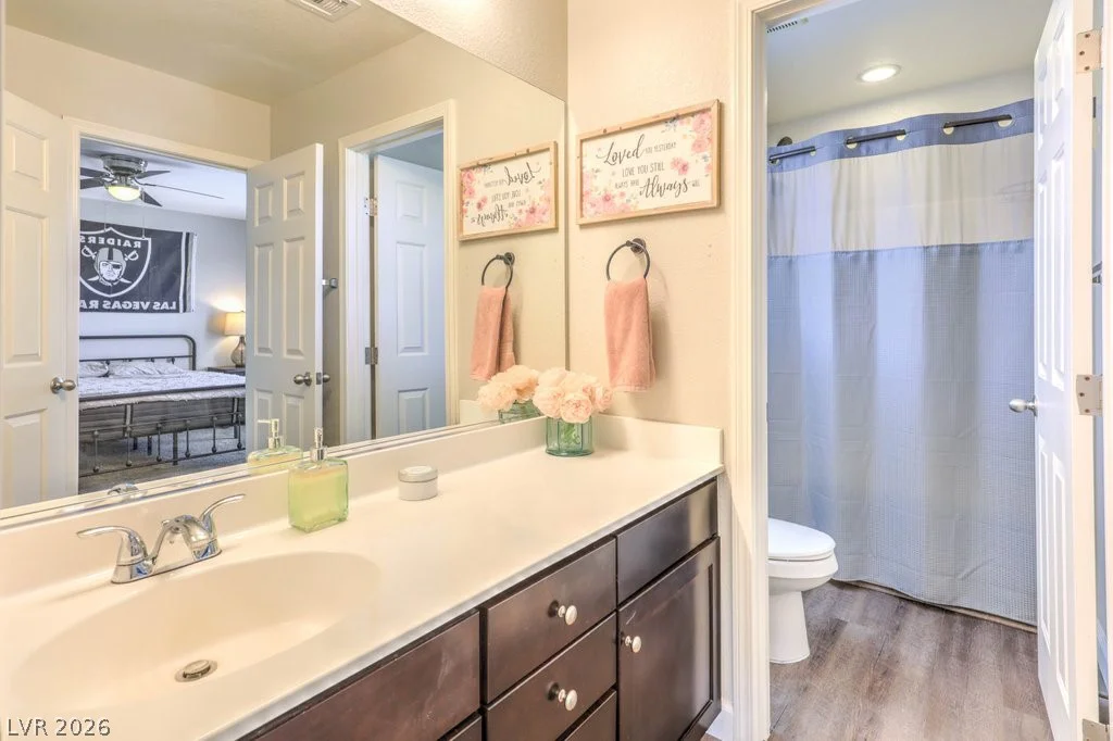 1556 Otero Valley, Henderson, NV 89074