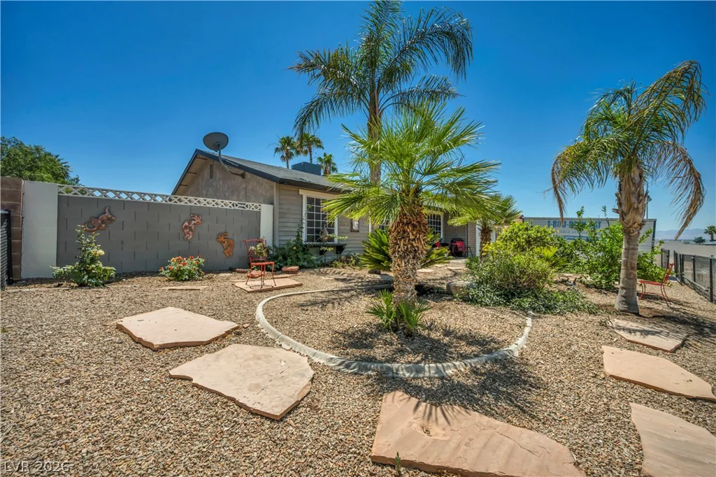 406 Ash, Henderson, NV 89015