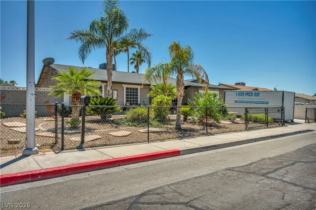 406 Ash, Henderson, NV 89015