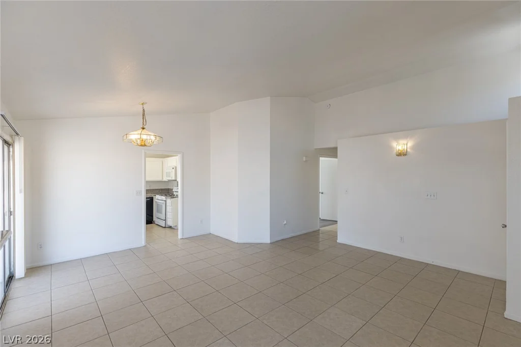 7019 Orange Grove, Las Vegas, NV 89119