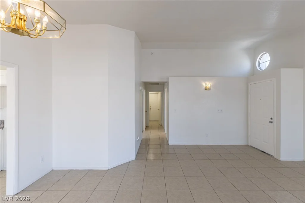 7019 Orange Grove, Las Vegas, NV 89119