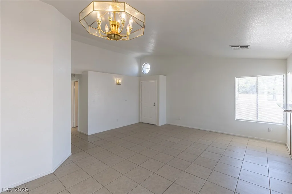 7019 Orange Grove, Las Vegas, NV 89119
