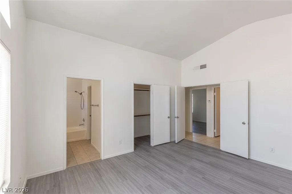 7019 Orange Grove, Las Vegas, NV 89119