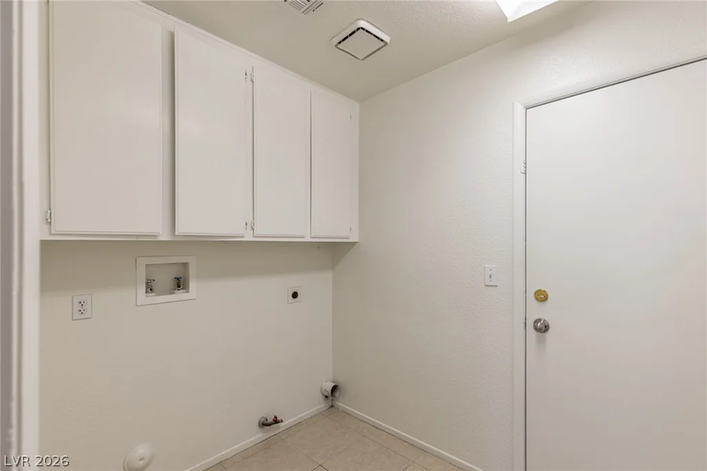 7019 Orange Grove, Las Vegas, NV 89119