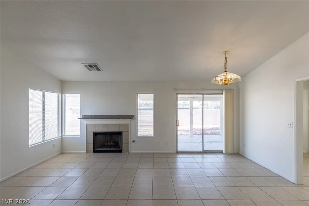 7019 Orange Grove, Las Vegas, NV 89119