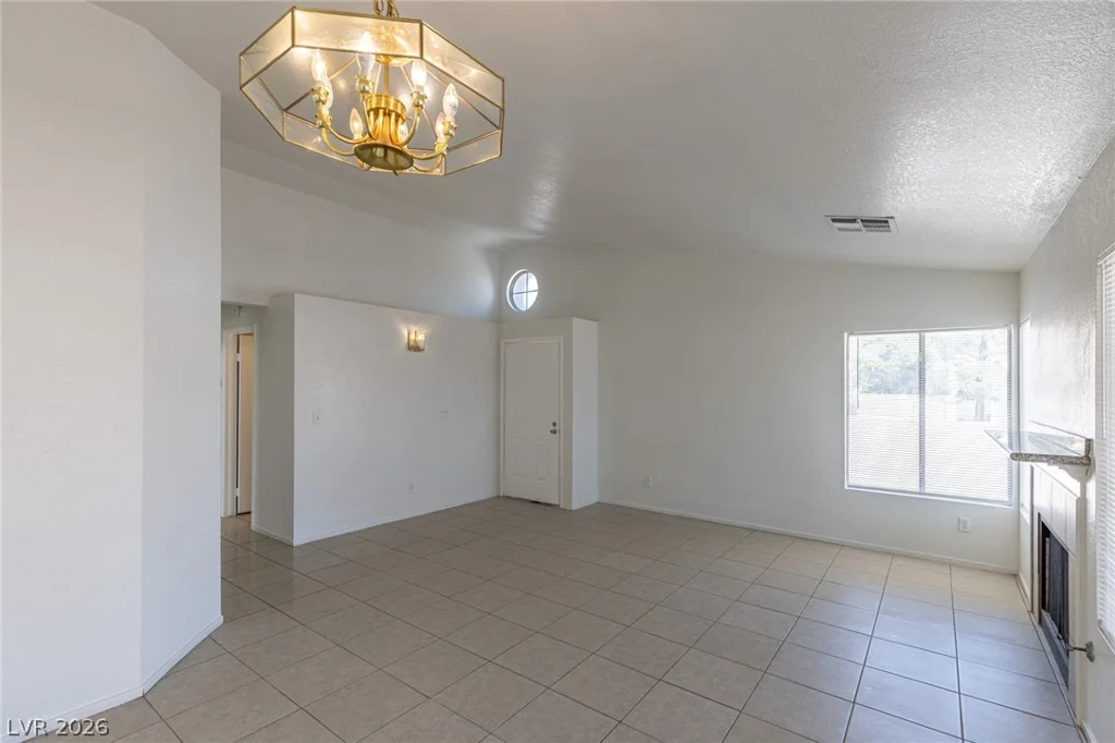 7019 Orange Grove, Las Vegas, NV 89119