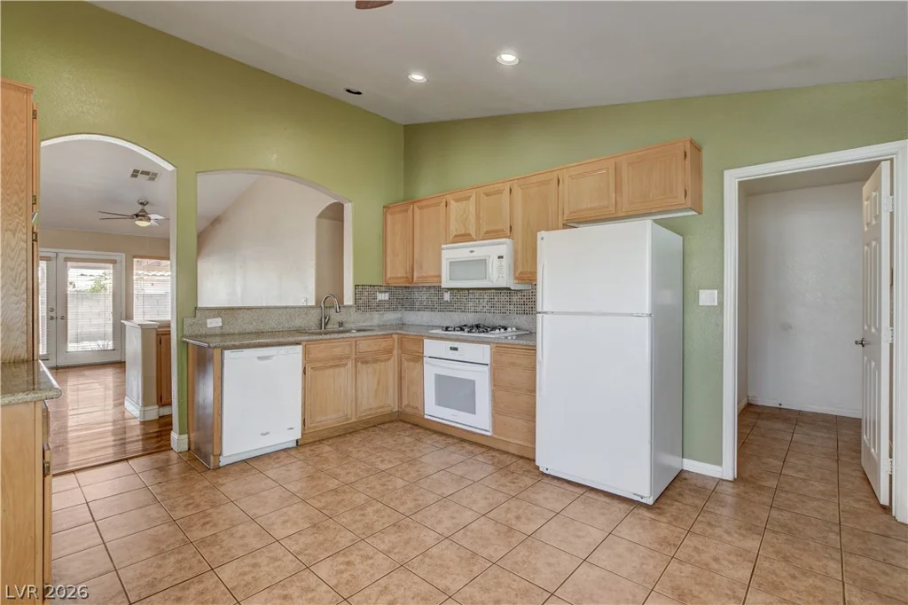 1449 Healing Waters, North Las Vegas, NV 89031