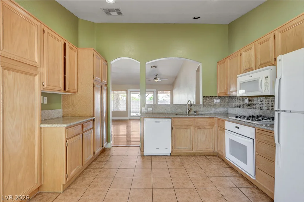1449 Healing Waters, North Las Vegas, NV 89031