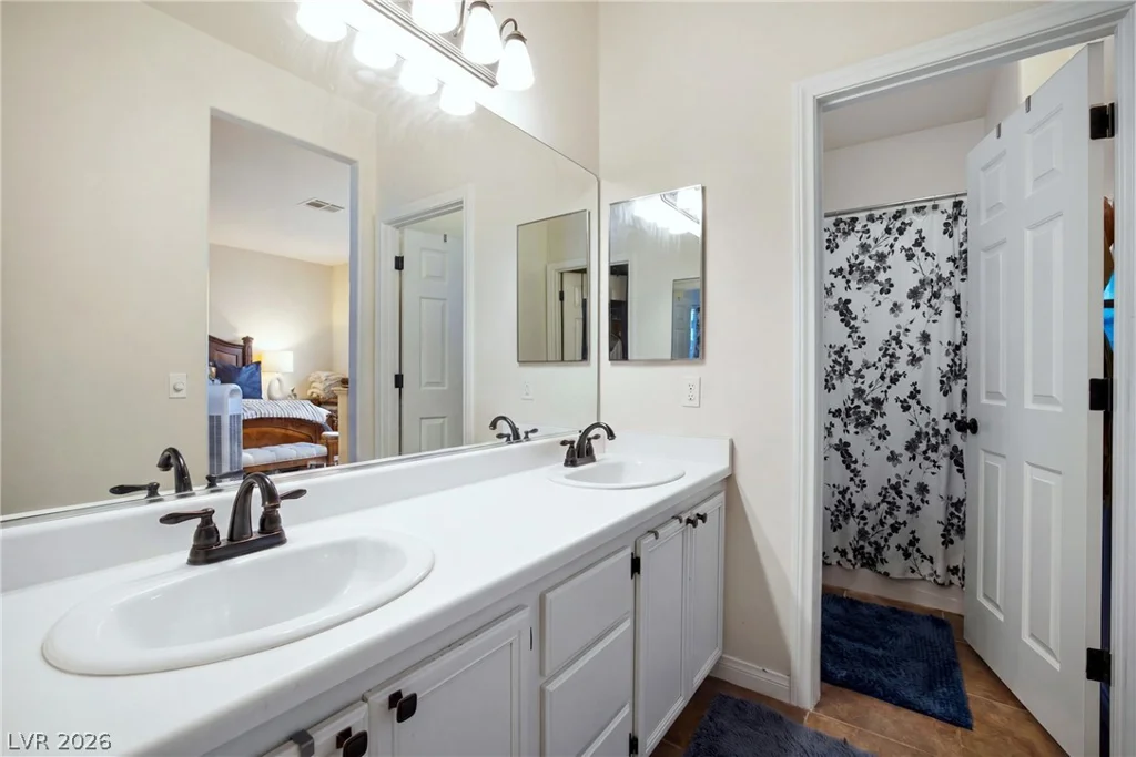 933 Park Walk, Las Vegas, NV 89123
