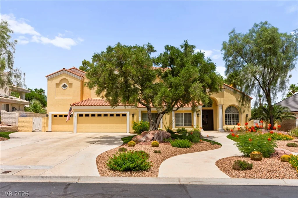 7428 Doe, Las Vegas, NV 89117