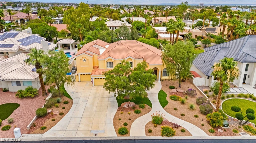 7428 Doe, Las Vegas, NV 89117