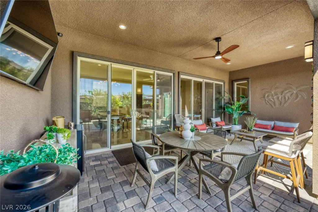 9926 Regency Canyon, Las Vegas, NV 89148