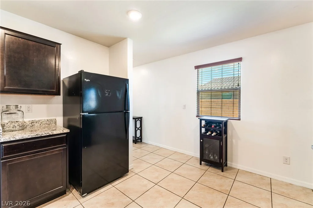 1886 Neoga, Las Vegas, NV 89115