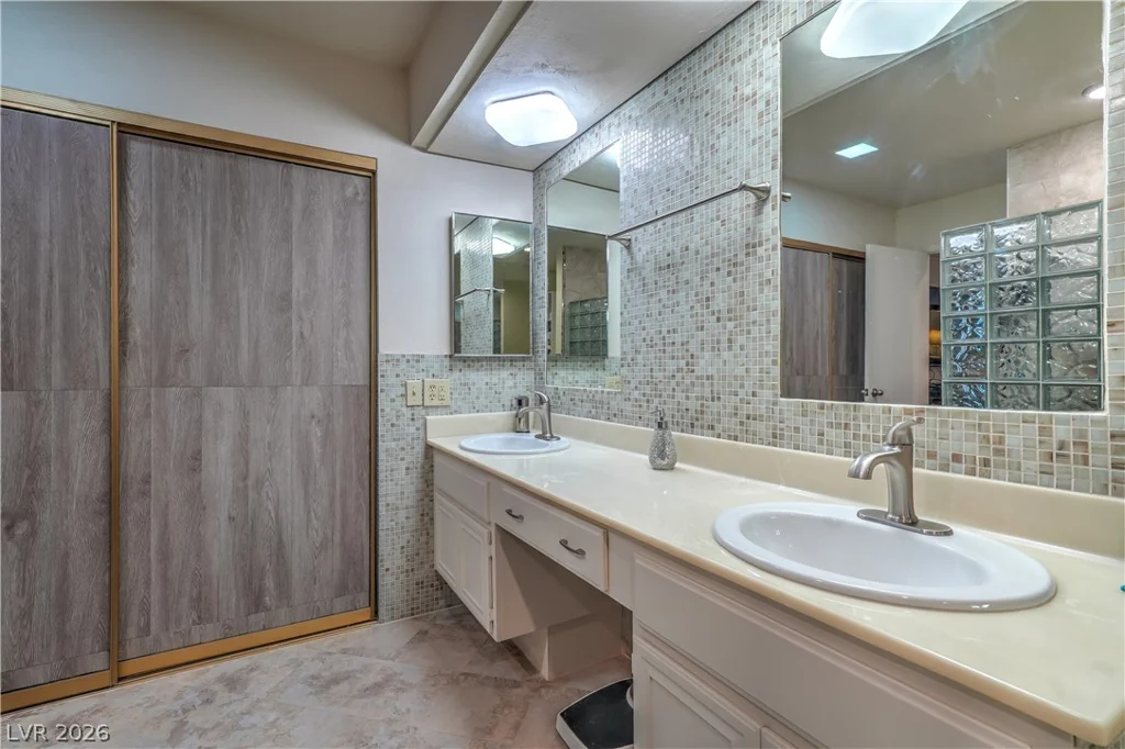 2531 La Cara, Las Vegas, NV 89121