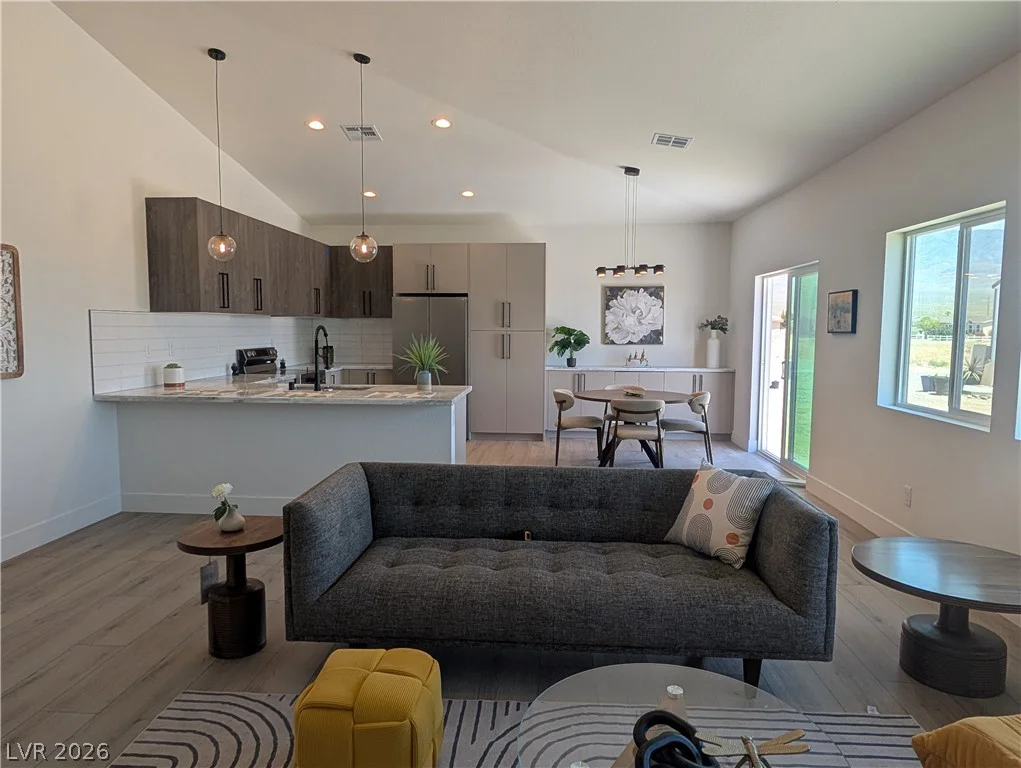 601 Nikki, Pahrump, NV 89060
