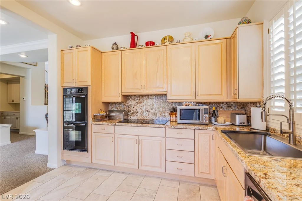 8460 Carmel Ridge, Las Vegas, NV 89113