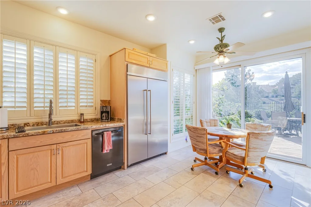8460 Carmel Ridge, Las Vegas, NV 89113
