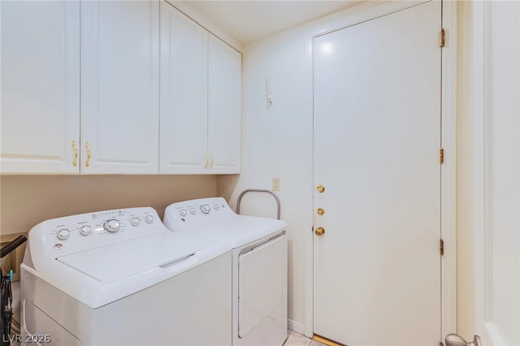 8460 Carmel Ridge, Las Vegas, NV 89113