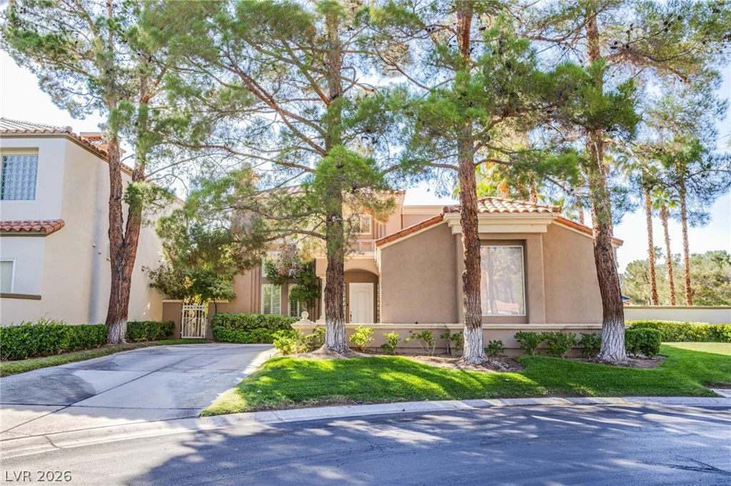 8460 Carmel Ridge, Las Vegas, NV 89113