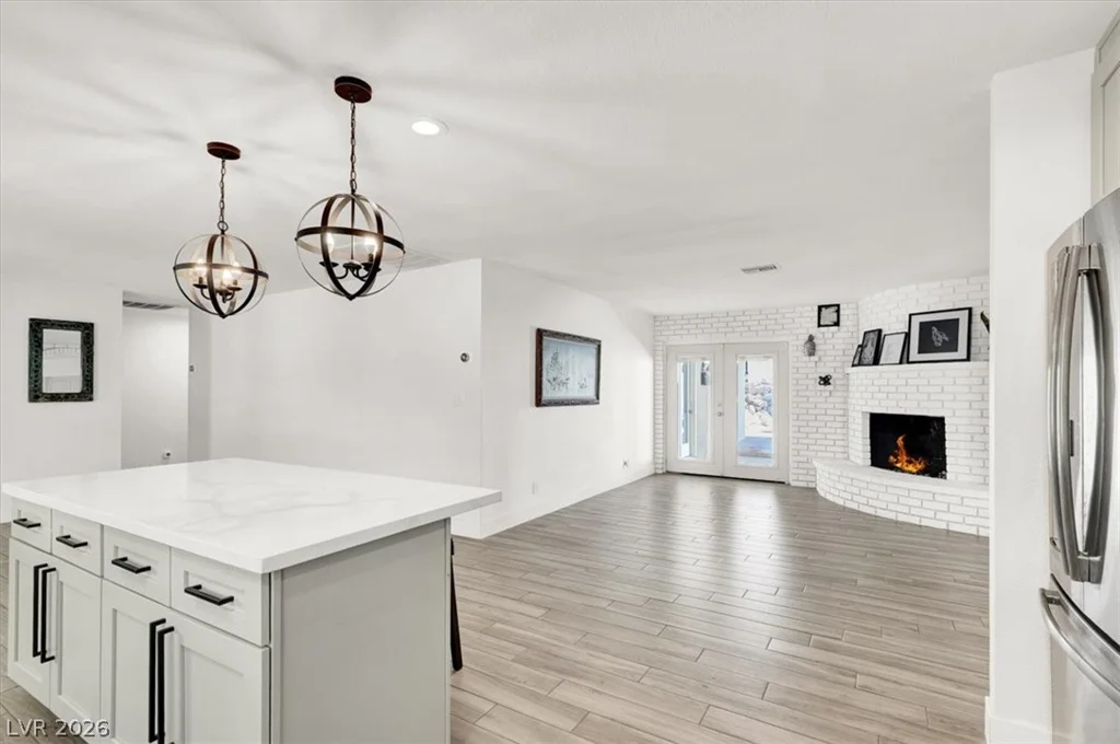 1600 Eaton, Las Vegas, NV 89102