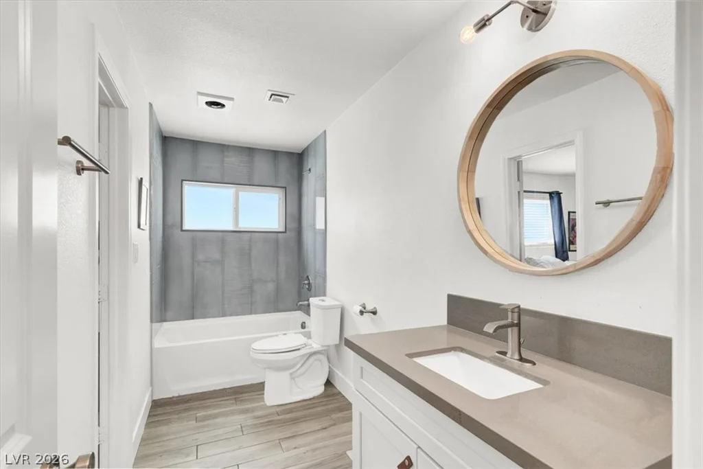 1600 Eaton, Las Vegas, NV 89102