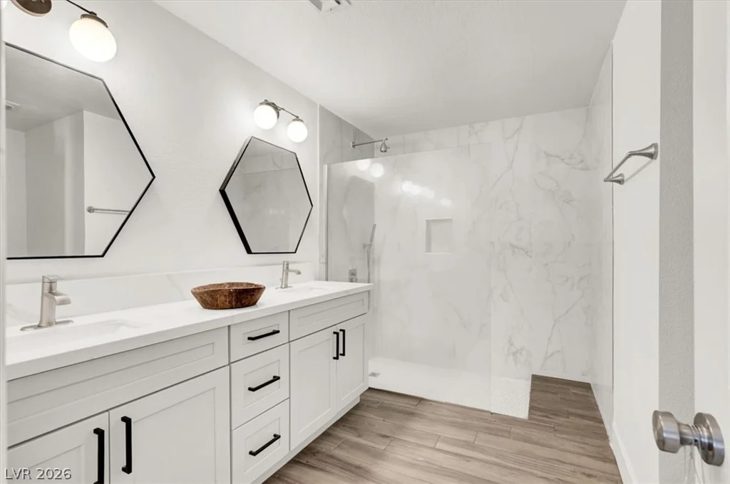 1600 Eaton, Las Vegas, NV 89102