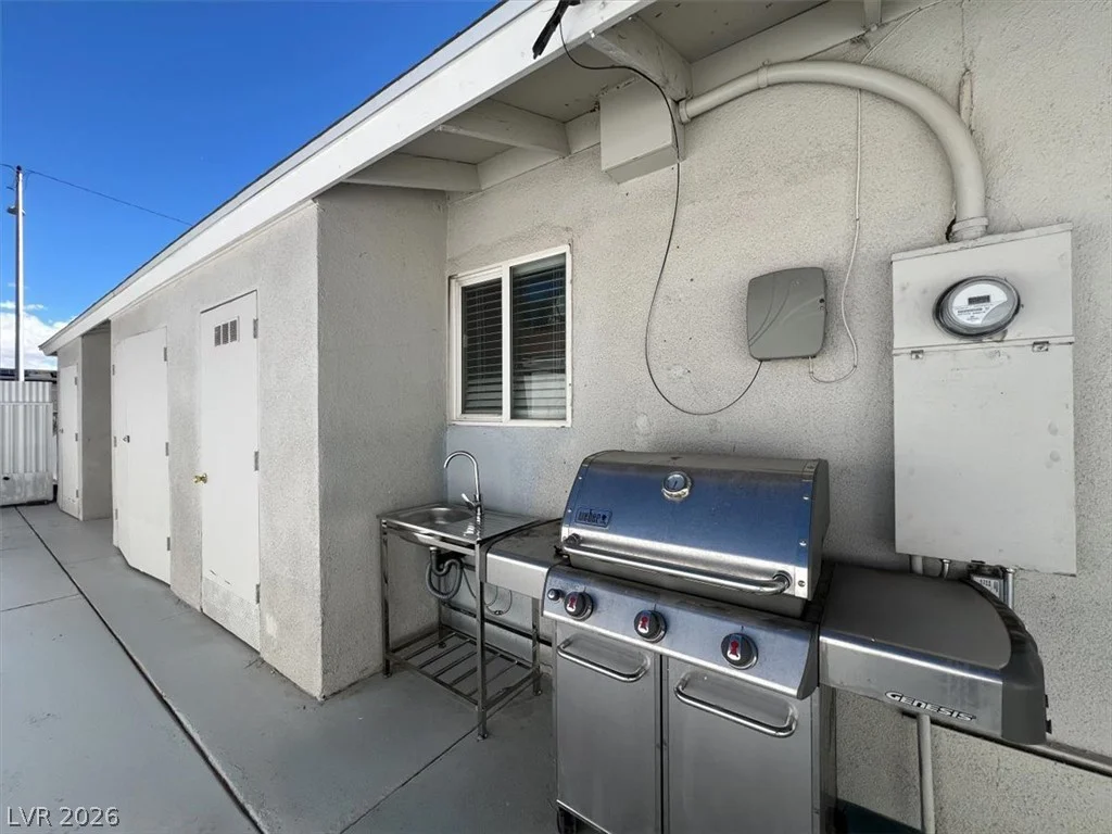 1600 Eaton, Las Vegas, NV 89102