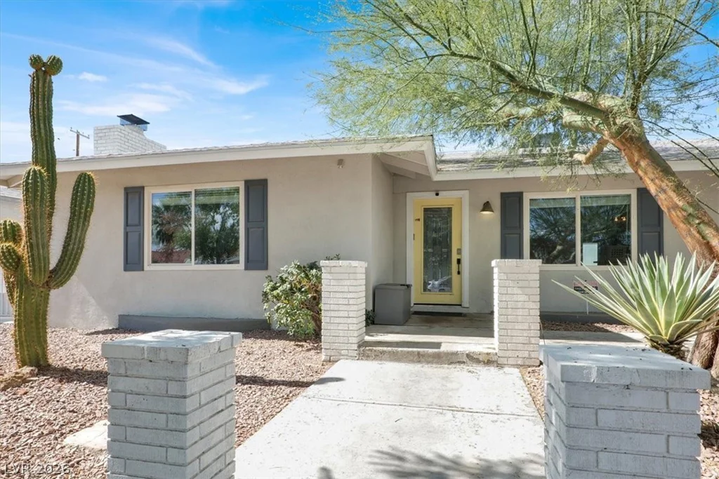 1600 Eaton, Las Vegas, NV 89102