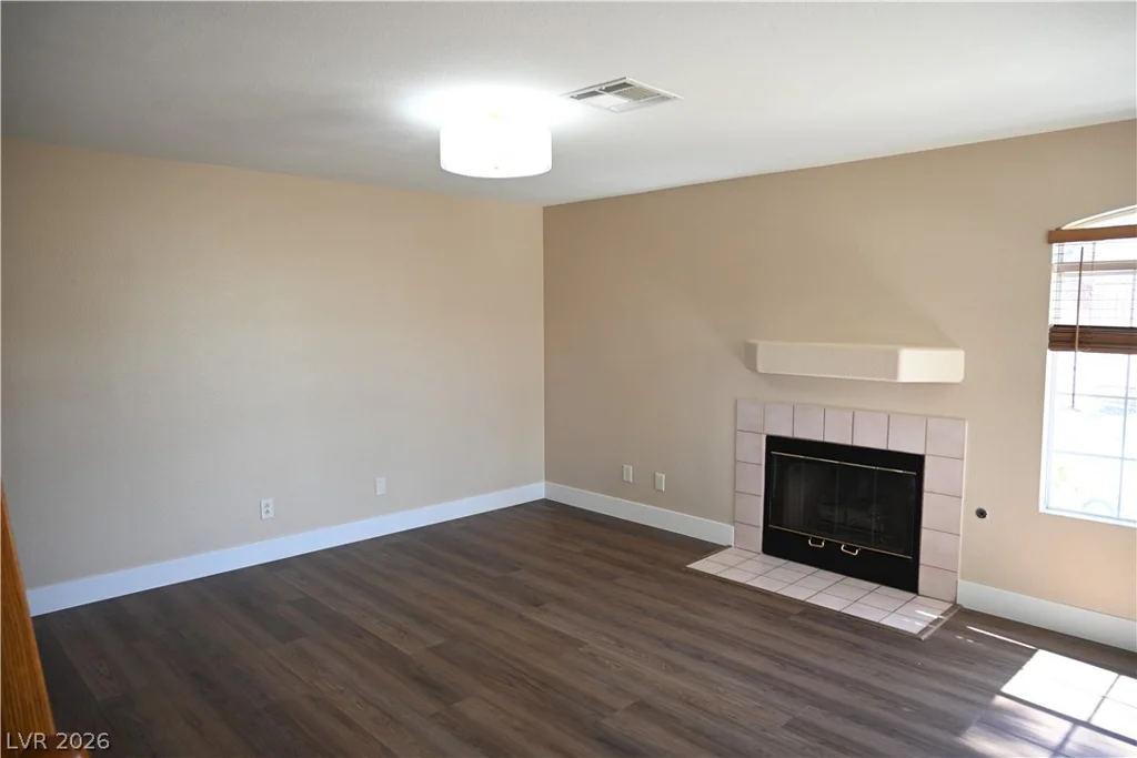 3907 Starfield, Las Vegas, NV 89147