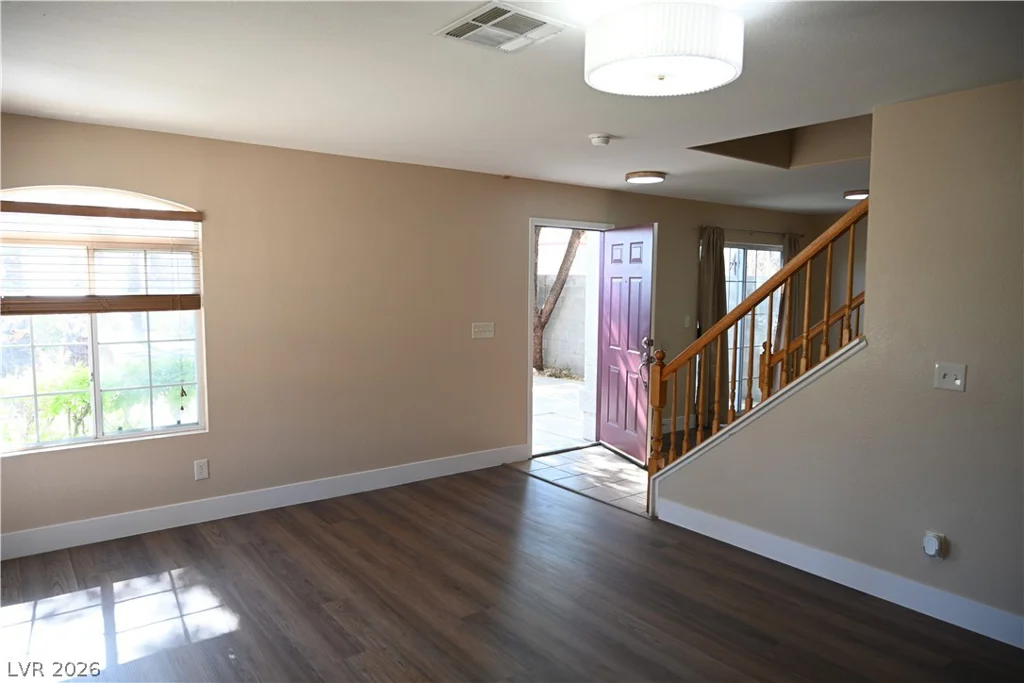 3907 Starfield, Las Vegas, NV 89147
