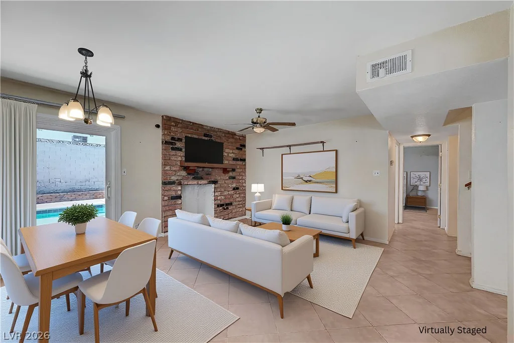 4383 Del Santos, Las Vegas, NV 89121