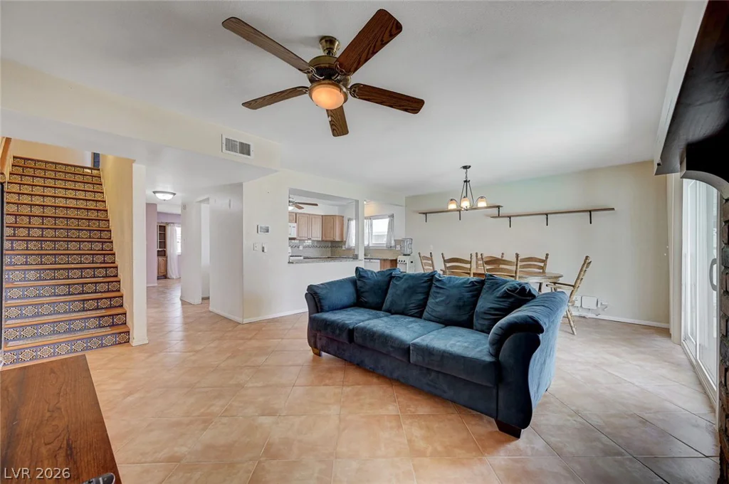 4383 Del Santos, Las Vegas, NV 89121