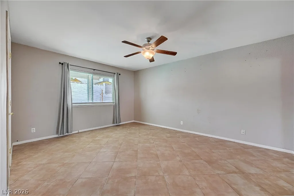 4383 Del Santos, Las Vegas, NV 89121