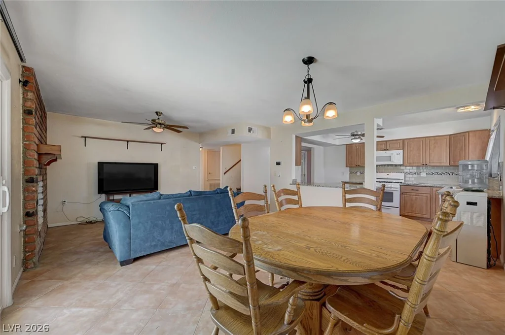 4383 Del Santos, Las Vegas, NV 89121