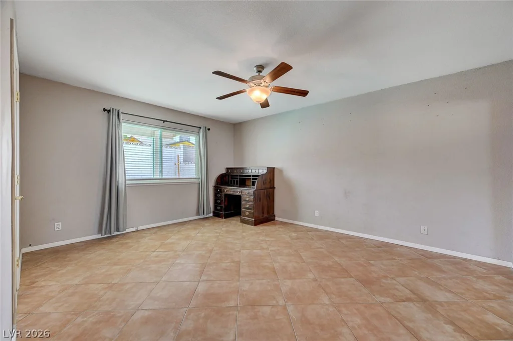 4383 Del Santos, Las Vegas, NV 89121