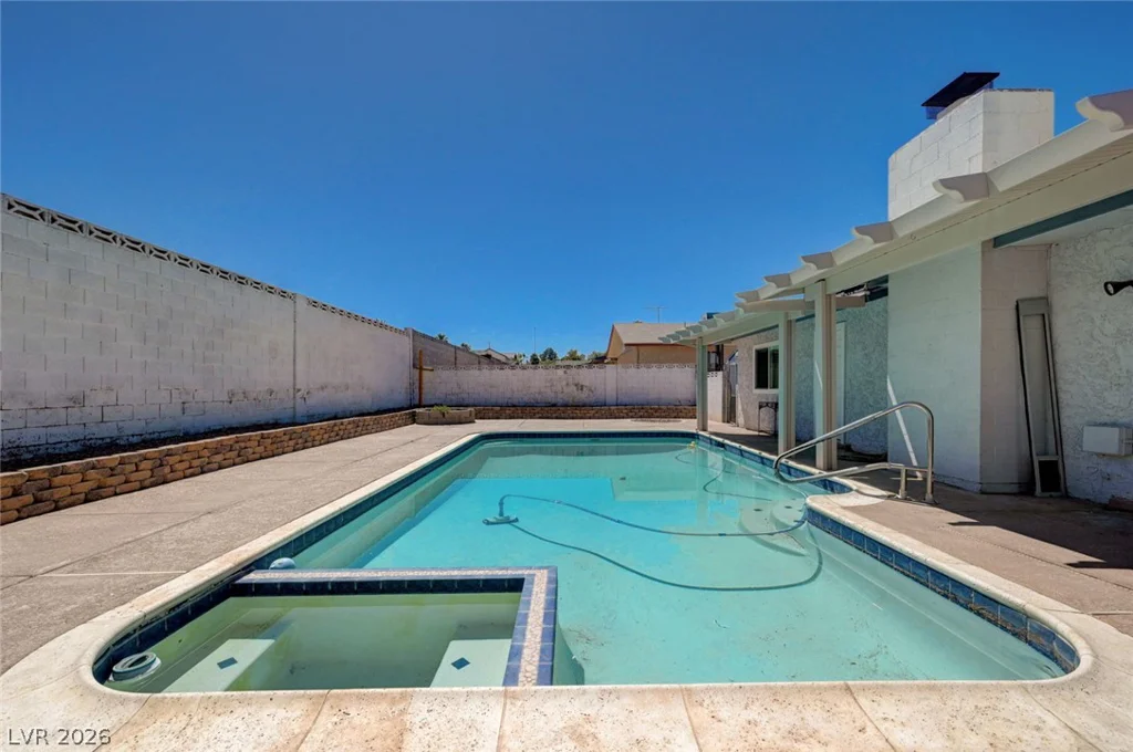 4383 Del Santos, Las Vegas, NV 89121