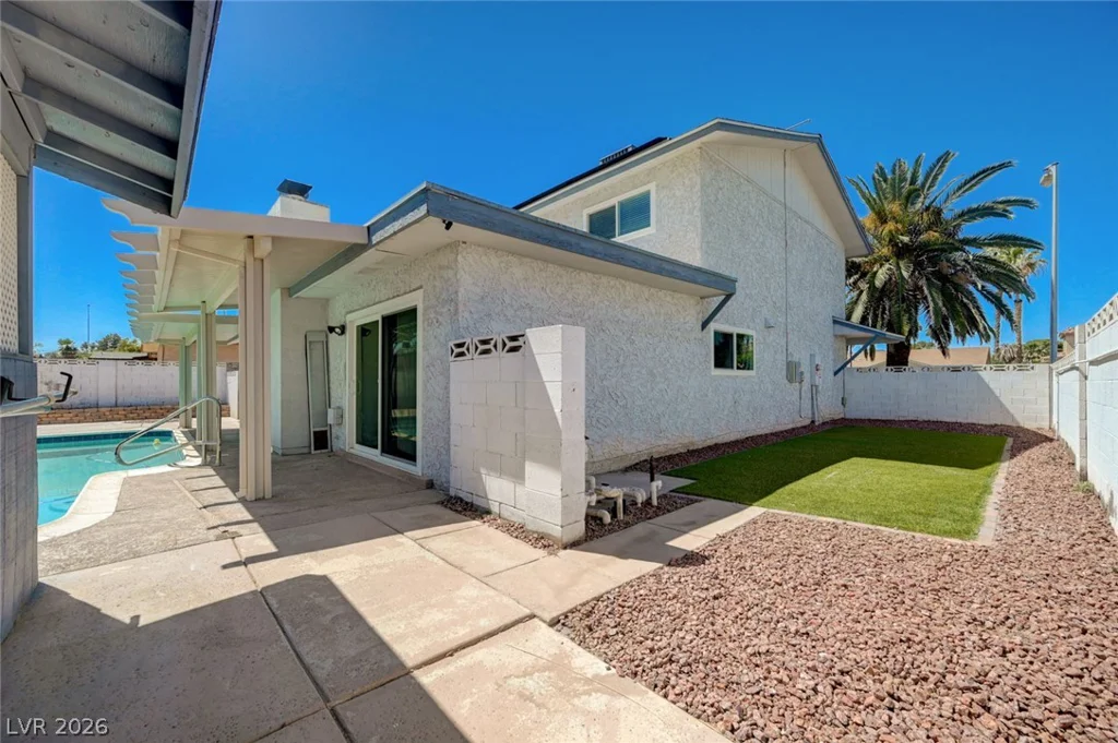 4383 Del Santos, Las Vegas, NV 89121