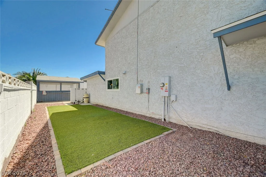 4383 Del Santos, Las Vegas, NV 89121