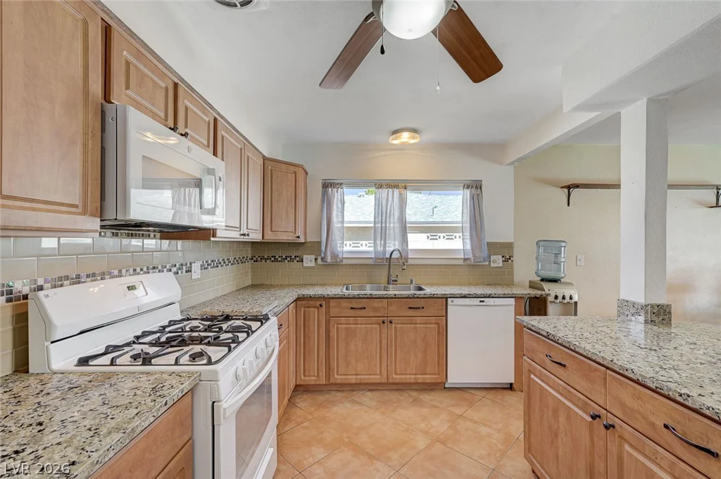 4383 Del Santos, Las Vegas, NV 89121