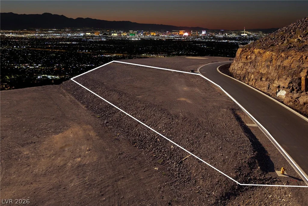 523 Rock Peak, Henderson, NV 89012
