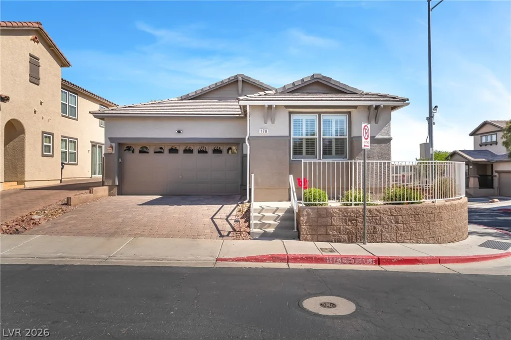 178 Cloud Cover, Henderson, NV 89002