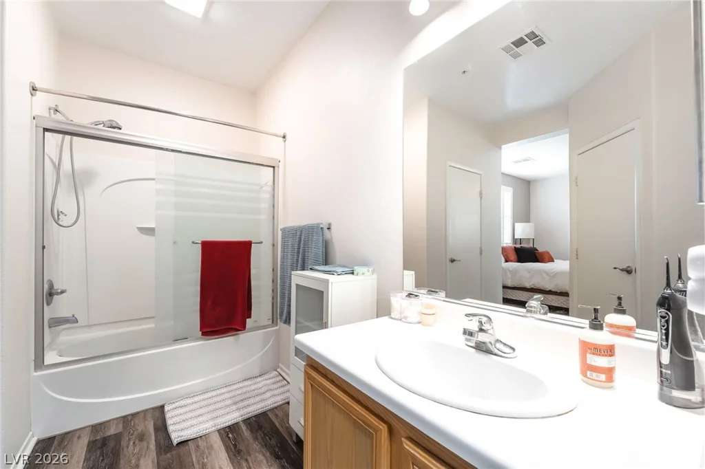 178 Cloud Cover, Henderson, NV 89002