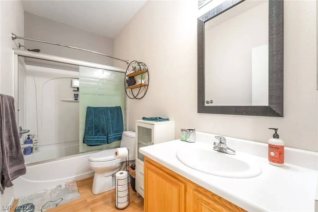 178 Cloud Cover, Henderson, NV 89002