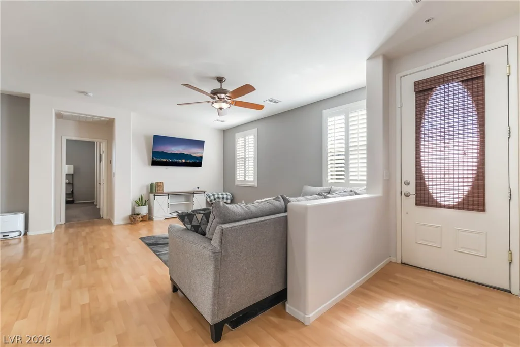 178 Cloud Cover, Henderson, NV 89002