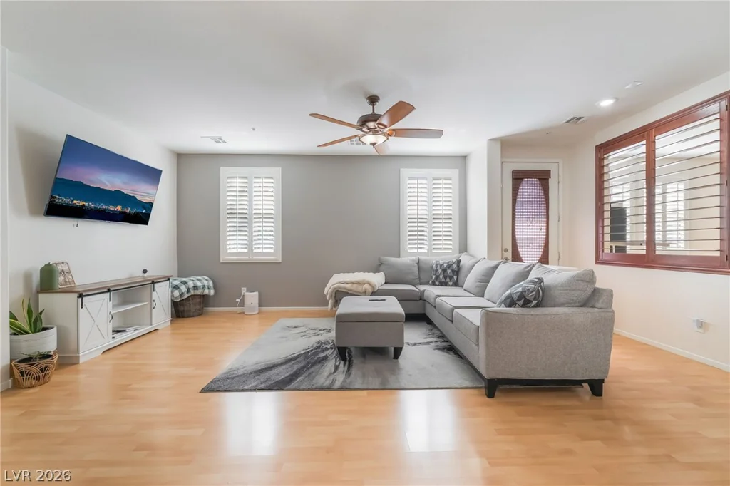 178 Cloud Cover, Henderson, NV 89002